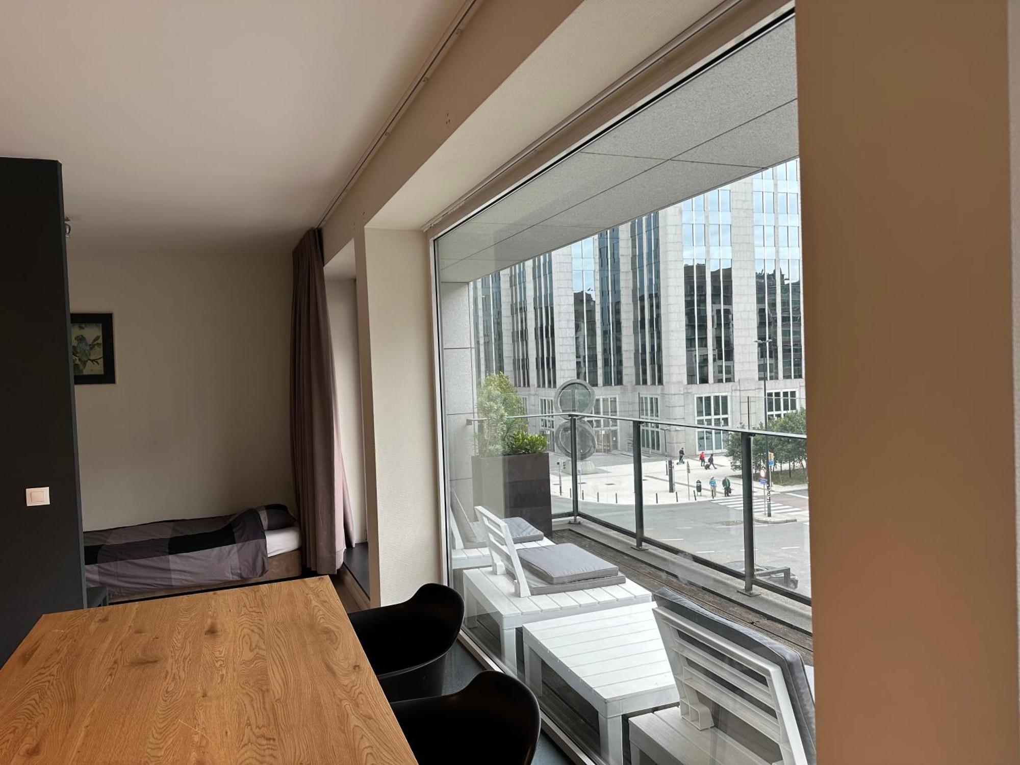 3 Bedroom Apartment In City Center With Balcony View Brussel Buitenkant foto