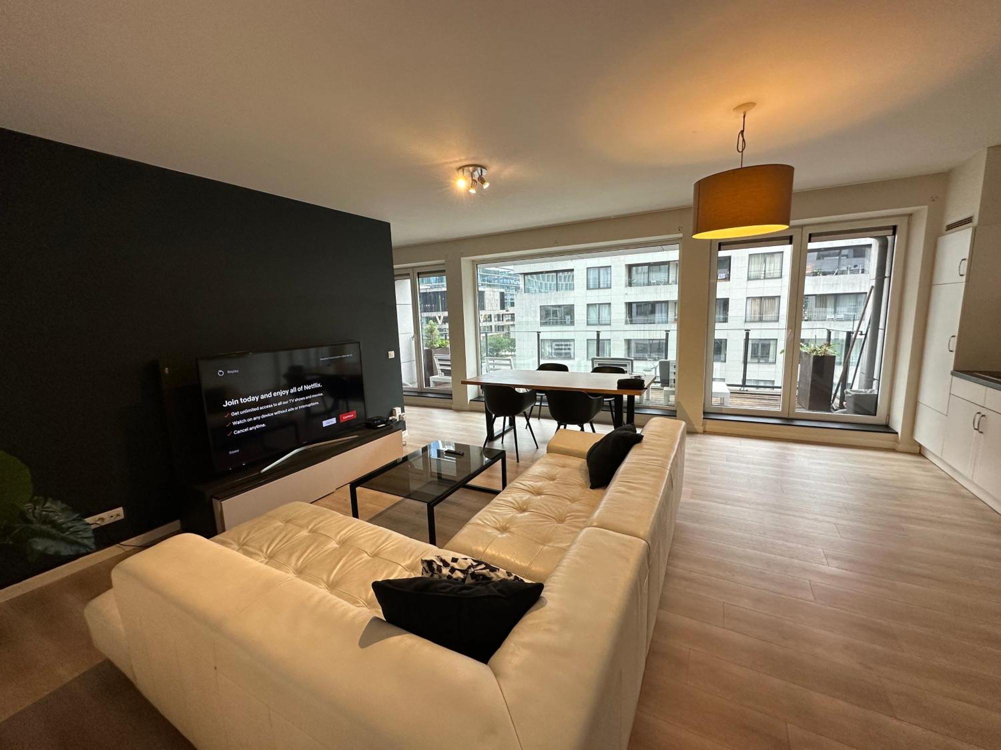 3 Bedroom Apartment In City Center With Balcony View Brussel Buitenkant foto